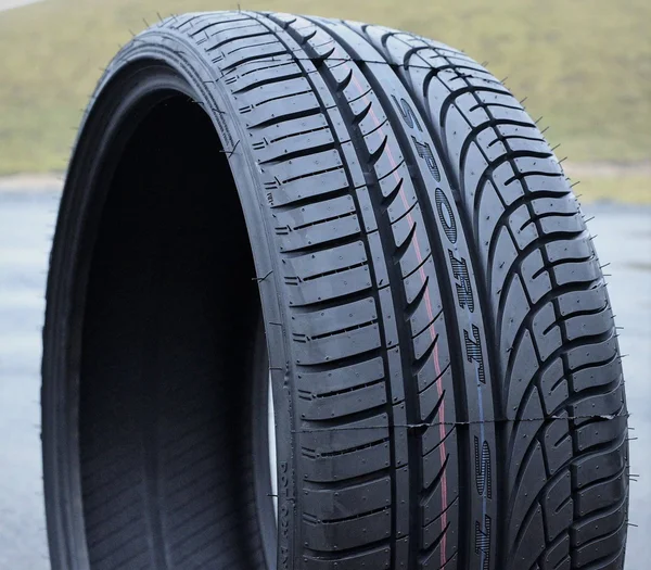 255/30R24 97W XL - Fullway HP108 High Performance Summer Tire