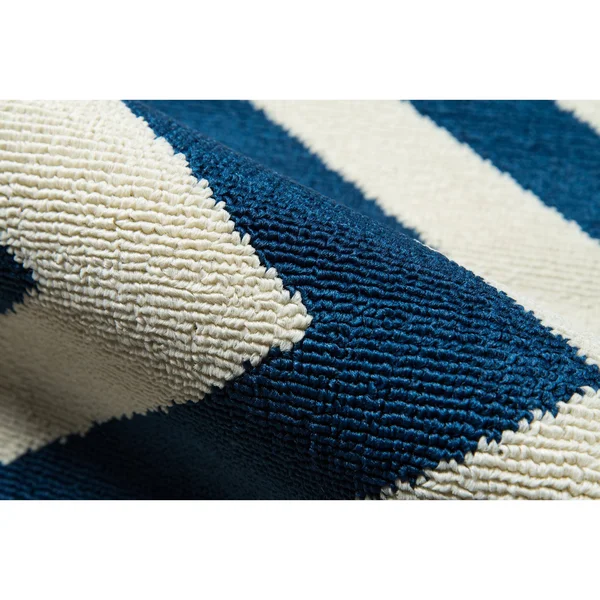 Momeni Baja Area Rug, Navy, 6&7x22 x 9&6x22