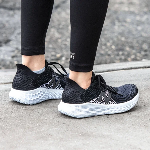 New Balance Women's Fresh Foam 1080v10 Black - 13, D