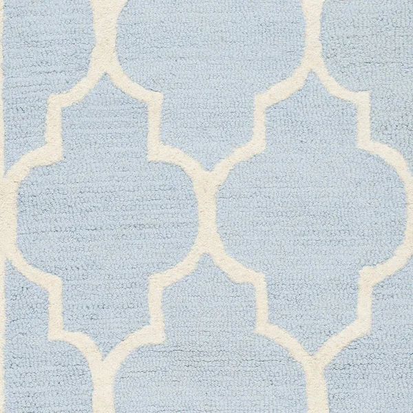 Safavieh Cambridge Light Blue/Ivory 2 ft. 6 in. x 6 ft. Rug Runner