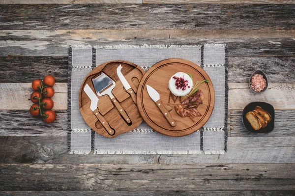 Toscana Monogram Circo Cheese Cutting Board Tools Set - Brown-M
