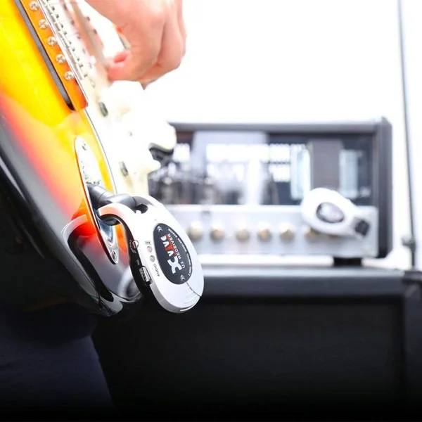 Xvive U2 Rechargeable 2.4GHz Wireless Guitar System - Digital Guitar