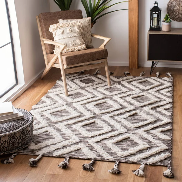 Safavieh Kenya Rug Collection KNY331T - Brown - Ivory - 3& x 5&