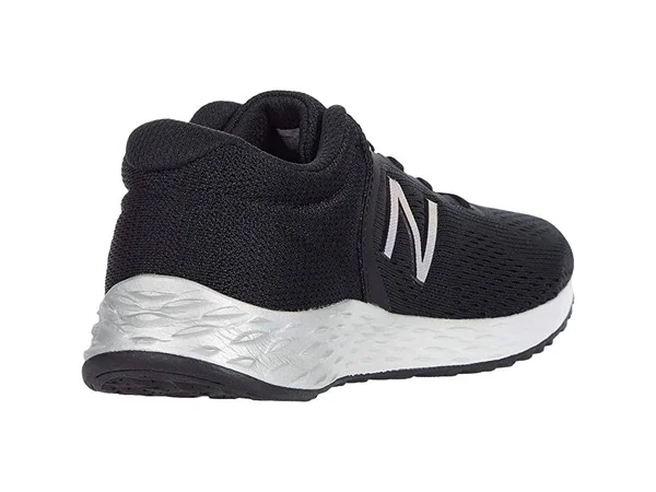 New Balance Boys& Little Kids& Fresh Foam Arishi V2 Running Shoes YAARIBS2 - 3.0, Black