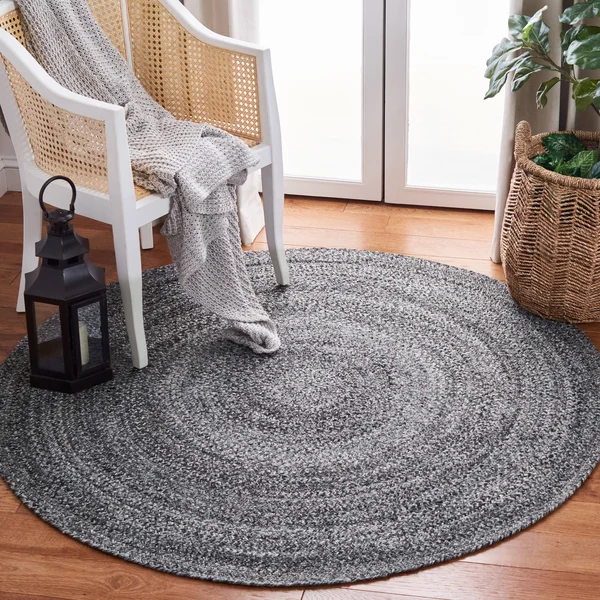 Safavieh 6' x 6' Round Braided BRD800F Grey Charcoal Rug