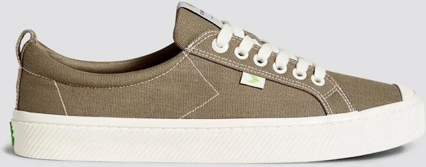 Cariuma Oca Low Washed Burn Sand Canvas Contrast Thread Sneaker Men