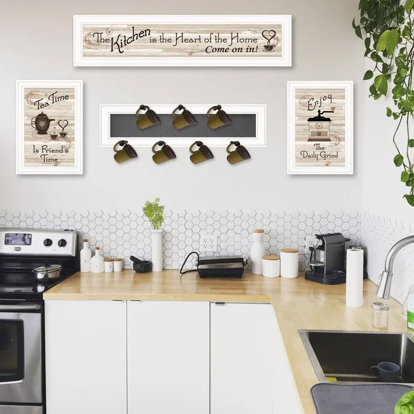 Kitchen Collection IV 4-Piece Vignette with 1-(7Pegs) Mug Rack, White Frame