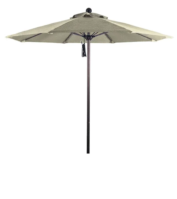 California Umbrella Venture 7.5& Bronze Market Umbrella in Navy