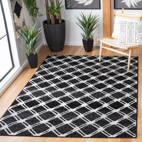 4& x 6& Rectangular Area Rug - Black, Safavieh