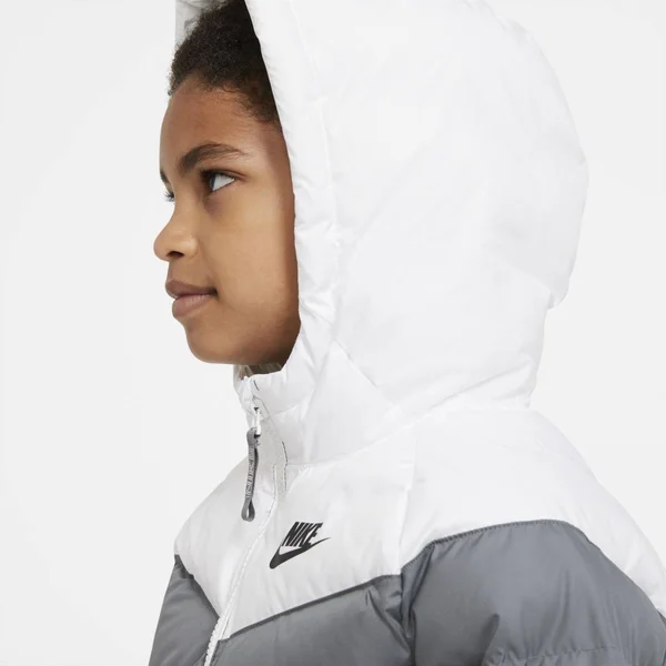 Nike Boys NSW Filled Jacket - White/Smoke Grey/Black/White Size M
