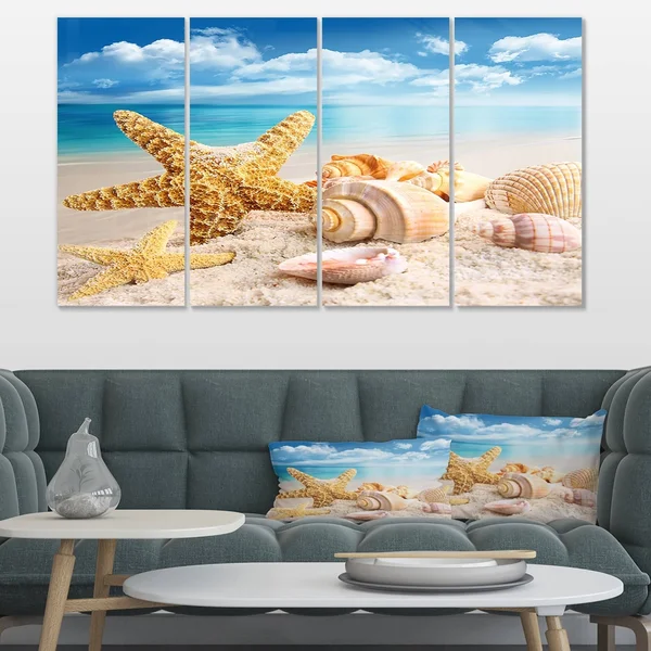 Designart &Starfish and Seashells on Beach& 4 Piece Graphic Art on Wrapped Canvas Set