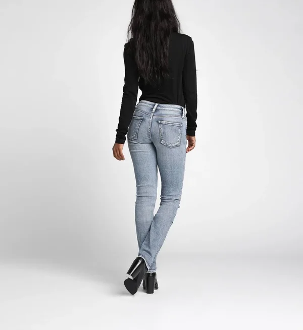 Silver Jeans Co. Women's Suki Curvy Fit Mid-Rise Straight Leg