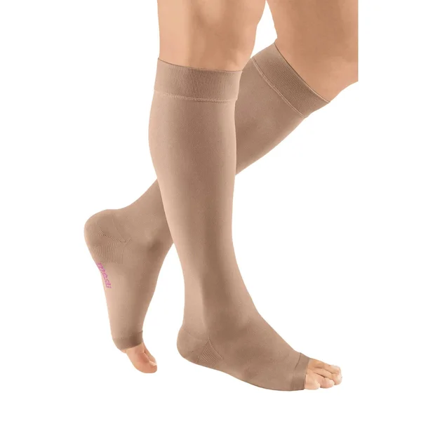 Mediven Plus, 30-40 mmHg, Calf High, Open Toe Black, I-Extra-Wide-Petite