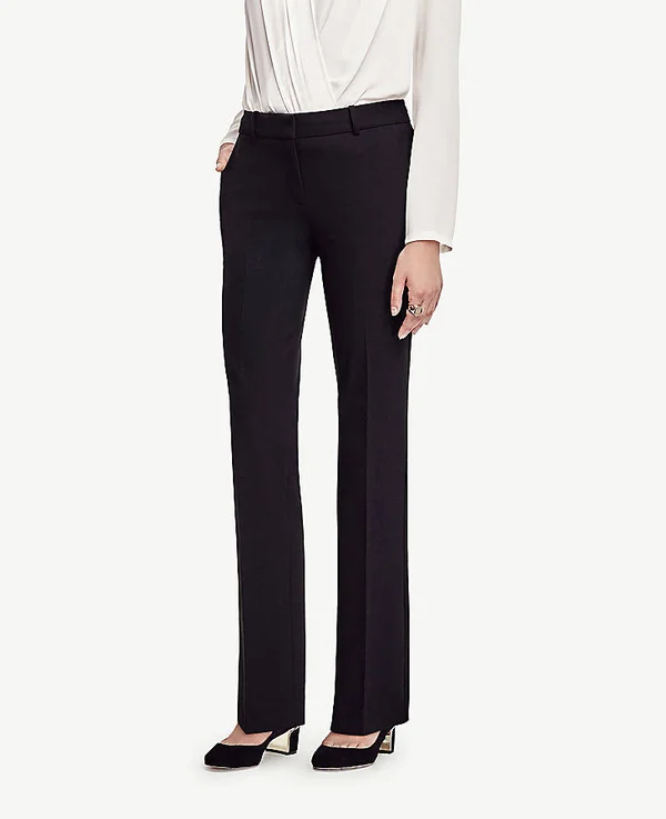 Ann Taylor The Straight Pant in Seasonless Stretch - Classic Fit Size 0 Black Women's