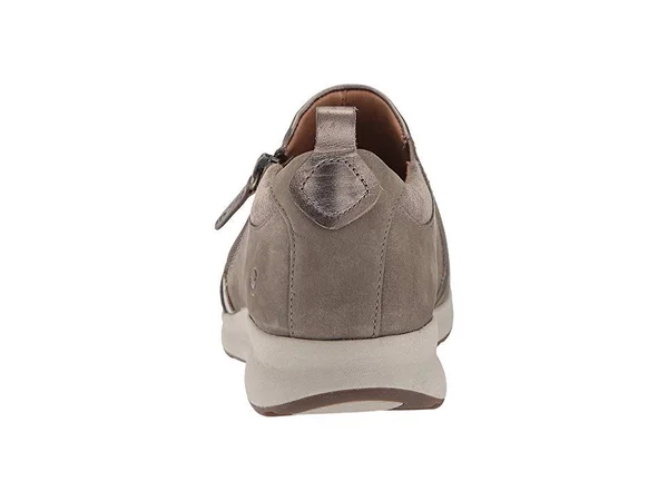 Clarks Un Adorn Zip 7 Women's Taupe