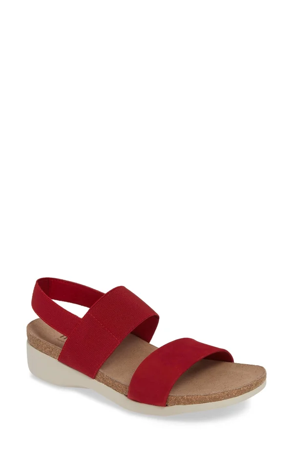 Munro Women's Pisces - Red Combo