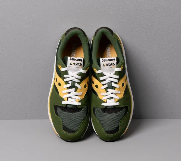 Saucony Azura (Green, Yellow)