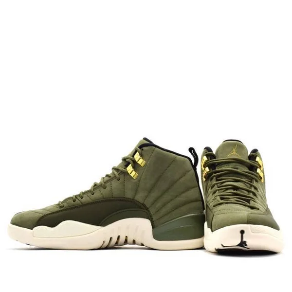 Air Jordan 12 Retro &Class of 2003& - 130690-301 - Size 7.5