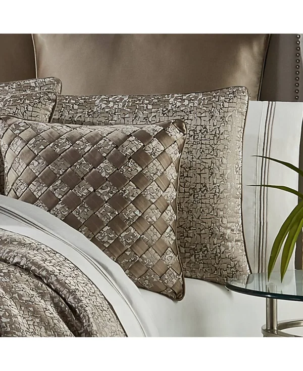 J. Queen New York Cracked Ice Comforter Set, California King, Taupe