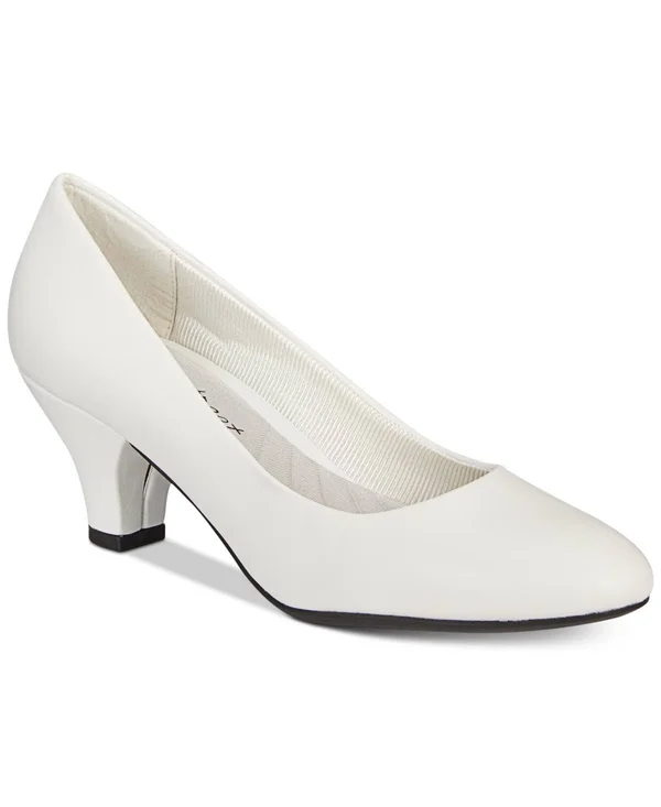 Easy Street Fabulous Pumps - White