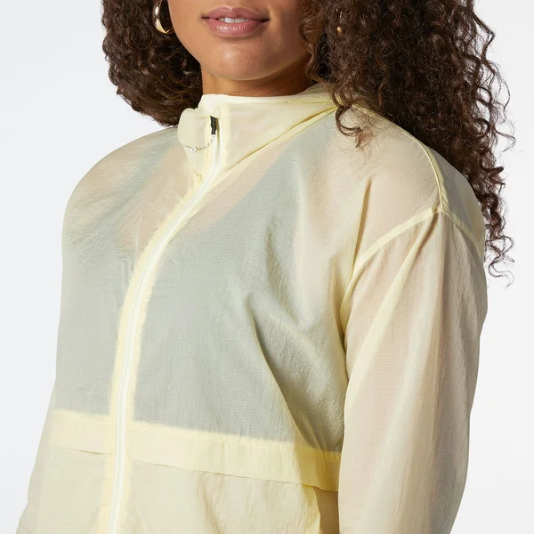 New Balance Impact Run Light Pack Jacket Yellow Women - S