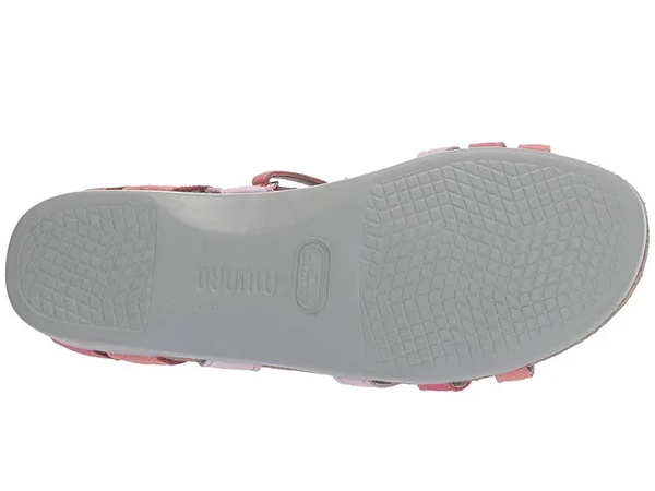 Munro Women's Summer - Sherbet Combo Size: 7.5 XN