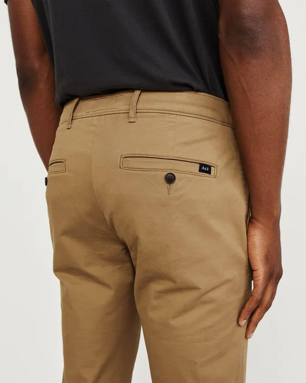 Abercrombie & Fitch Men's Super Skinny Chinos in Dark Khaki - Size 28 x 30