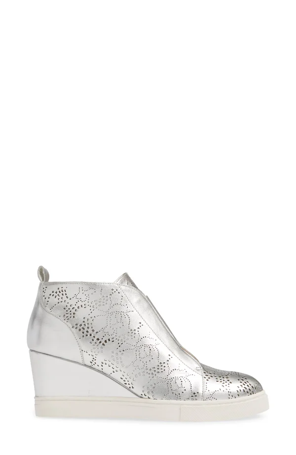 Women's Linea Paolo Felicia II Wedge Bootie Sapphire Suede - 6 M