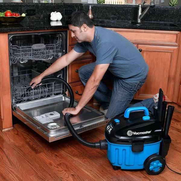 Vacmaster VF408 Wet/Dry Canister Vacuum - Bagless - HEPA