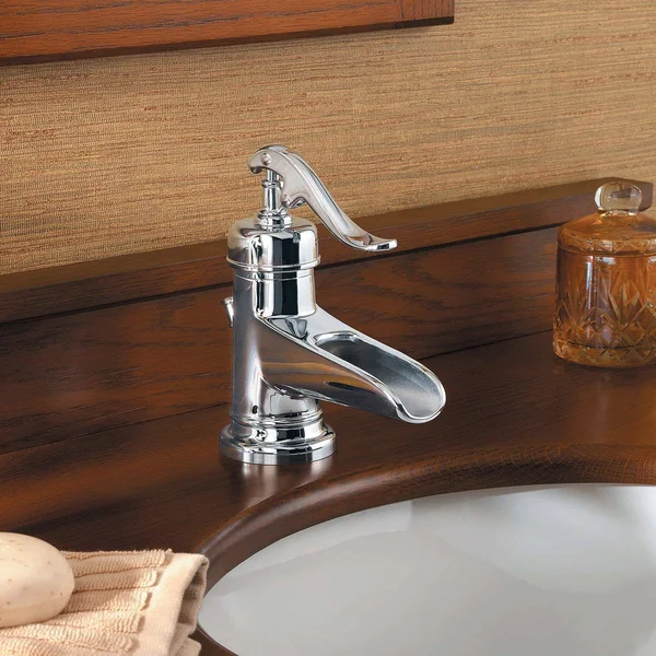 Pfister Ashfield Single-Handle Bathroom Faucet in Polished Chrome LG42-YP0C