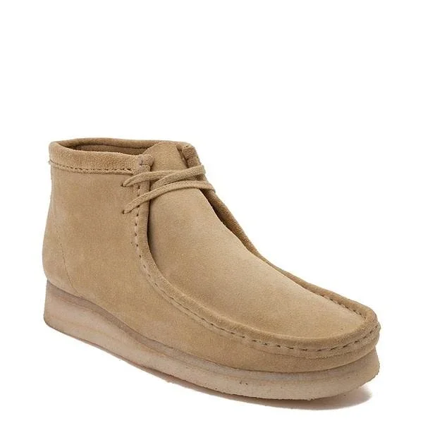 Clarks Men's Wallabee Chukka Boot, Maple/Suede, 8