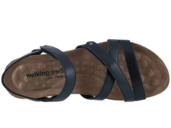 Walking Cradles Pool 8 Women's Black