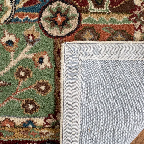 Safavieh Heritage HG925A 2&3x22 x 6&0x22 Runner Multi - Red Area Rug