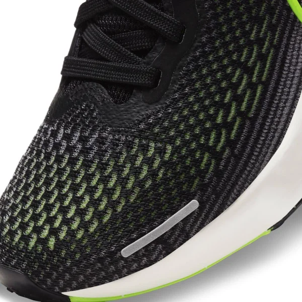 Nike Women's ZoomX Invincible Run Flyknit Running Shoes, Black