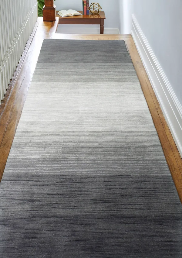 Bashian Contempo ALM41 Area Rug, 7&6x22 x 9&6x22 - Charcoal