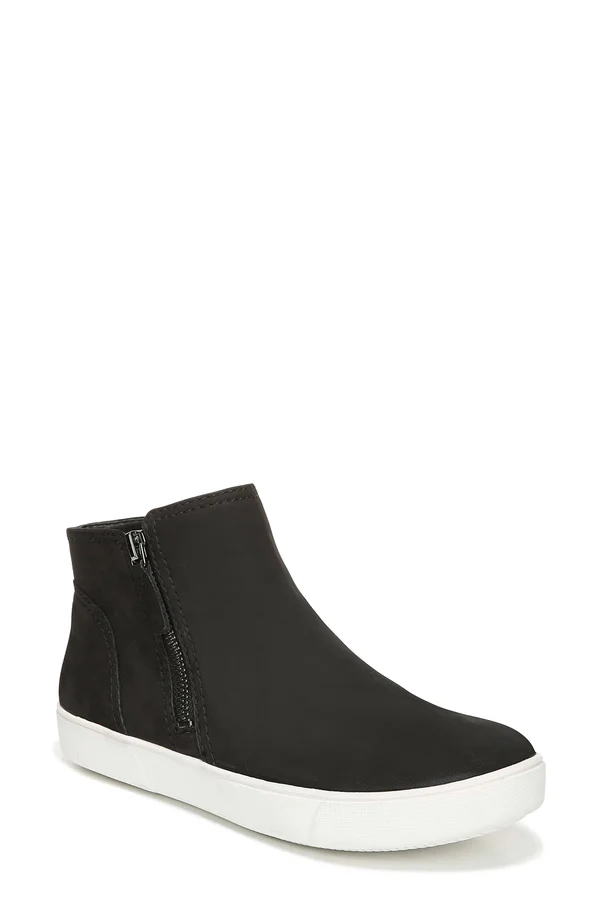 Naturalizer Miranda Sneaker - Black - 4.5 M