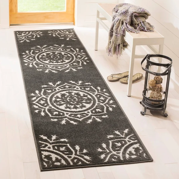 Safavieh Cottage COT930L Light Beige - Cream Rug 2&3x22 x 8& Runner