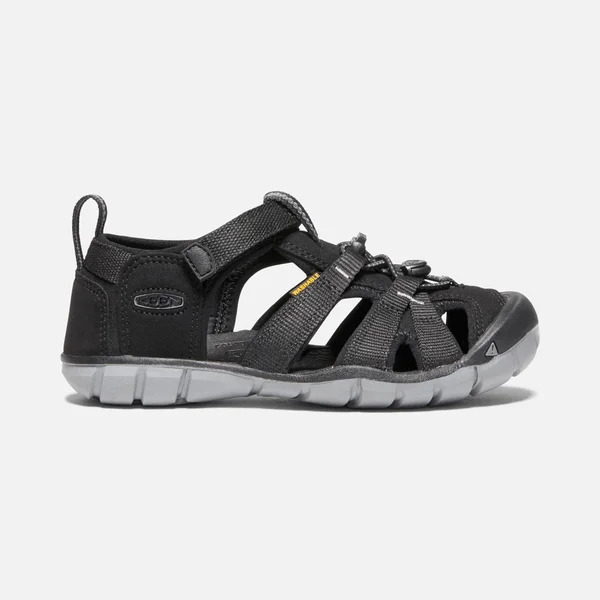 Keen Big Kids& Seacamp II CNX Sandals Size 4 - in Black/Steel Grey