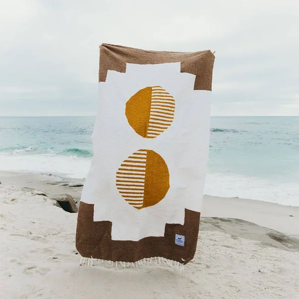 Trek Light Gear Horizon Blanket. Yoga, Camping, Van Life, Home & Picnic. Trek Light. Black/Rust