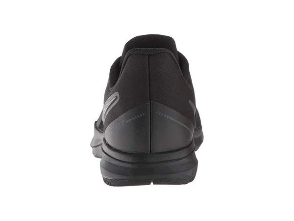 Nike in Season TR 8 US 5