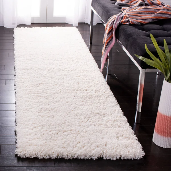 Safavieh Fontana Shag Kimberlie Solid 2-Inch Thick Rug - 2&3x22 x 6& Runner - Ivory