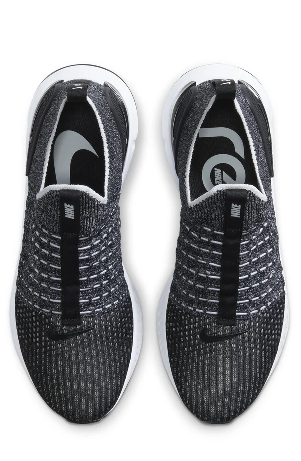 Nike Men's React Phantom Run Flyknit 2 Running Shoes - Black