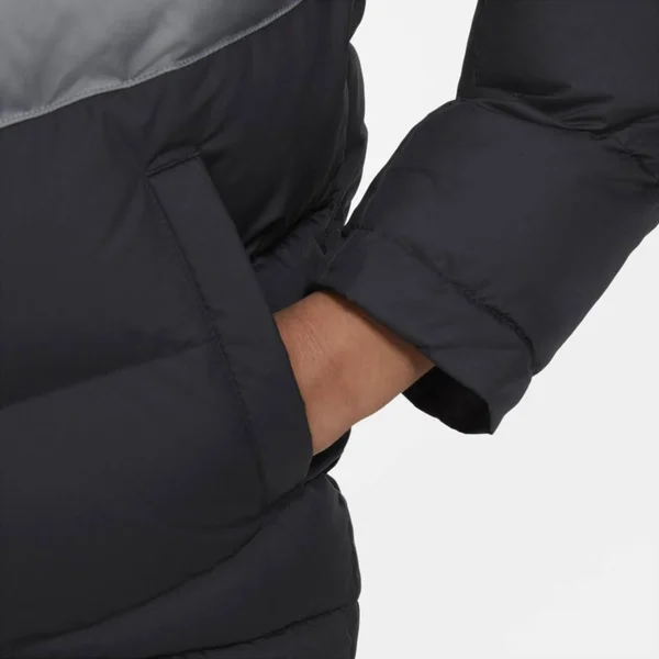 Nike Boys NSW Filled Jacket - White/Smoke Grey/Black/White Size M