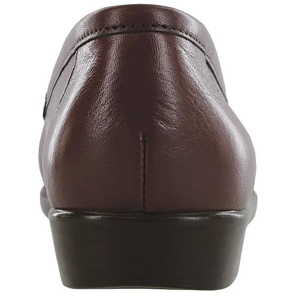 SAS Women's Savvy Wine 11 Narrow