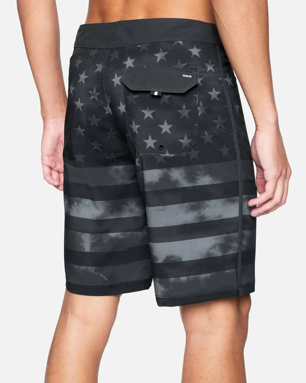 Hurley Men's Phantom Cheers 20x22 Board Shorts - Black 40