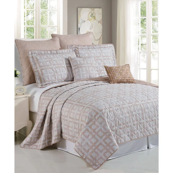 Serenta Austin Geo 7 Piece Coverlet Set; King
