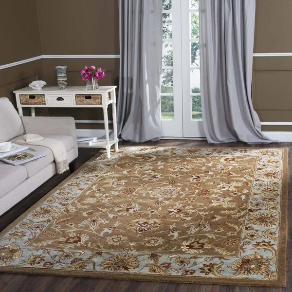 Safavieh Heritage Beige/Blue 6 ft. x 9 ft. Scalloped Area Rug