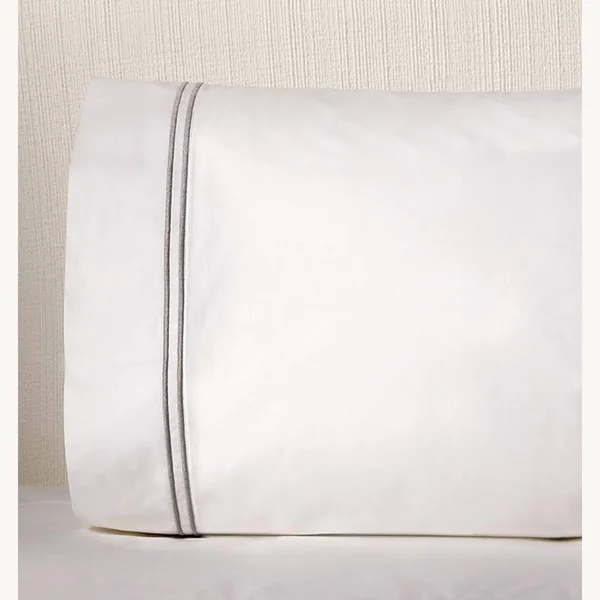 Sferra Grande Hotel Pillowcases - King, Ivory