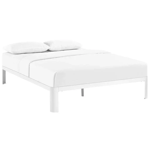 Hawthorne Collections Full Platform Bed in White - HC-1641834