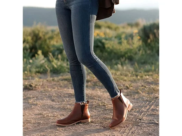 Nisolo Everyday Chelsea Boot, Size 9.5 in Brandy at Nordstrom